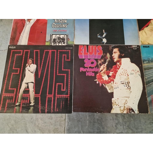 17 - Collection of 7 x Elvis Presley LP Vinyl Records and 2 x Books, (see multiple catalogue photos for t... 