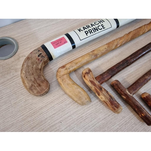 37 - Collection of 5 x Assorted Vintage Walking Sticks and a Hockey Stick, (6)