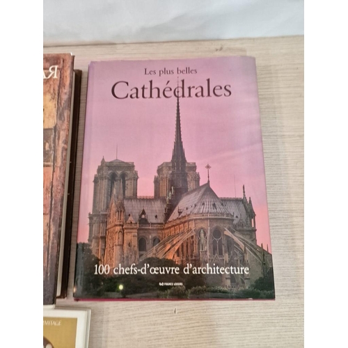 58 - Collection of 5 x Books; Cathedrales, Caravaggio, Russian Icons, La Galerie De Peinture, and One Oth... 