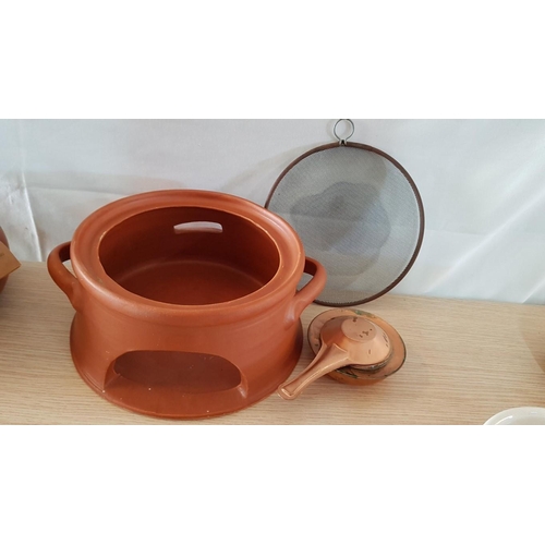 168 - Mamma Ro Pottery / Terracotta Pot (Approx. Ø: 20cm, H; 16cm) with Burner and 6 x Matching Bowls