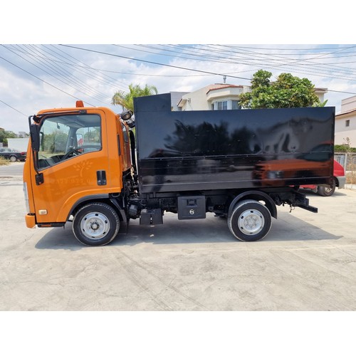 90 - Isuzu Pickup Tipper Truck, Grafter N35 150; 2012, 3.0L, Manual, 207,000 Miles, Central Locking, Elec... 