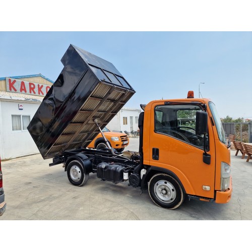 90 - Isuzu Pickup Tipper Truck, Grafter N35 150; 2012, 3.0L, Manual, 207,000 Miles, Central Locking, Elec... 