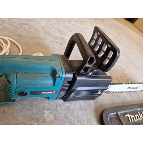 79C - Makita Electric Chainsaw, (Model: UC40034A), * Basic Test and Working when Lotted *