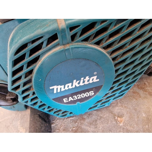 81B - Makita Petrol Chainsaw, (Model: EA3200S), * Basic Test and Didn't Start / Requires Attention, A/F *