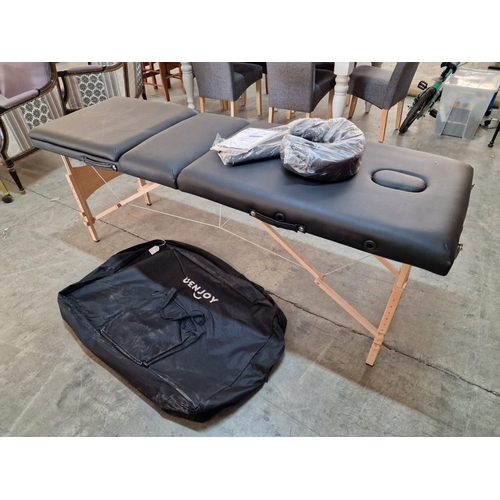 121 - 'Uenjoy' 3-Fold Portable Massage Table / Bed, Black Colour, Together with Carry Bag, * Unused, with ... 