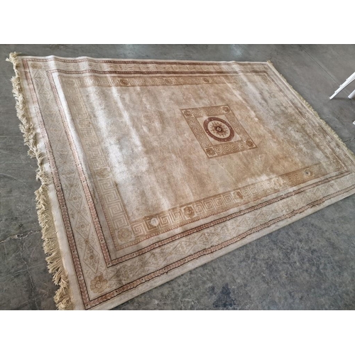 189 - Large Classical Style Carpet with Gold and Beige Tone Pattern, (Approx. 292 x 195cm)