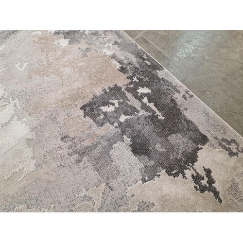 195 - Atlantis 'Kosmos' Grey Camo Pattern Carpet / Rug, (Approx. 230 x 153cm)