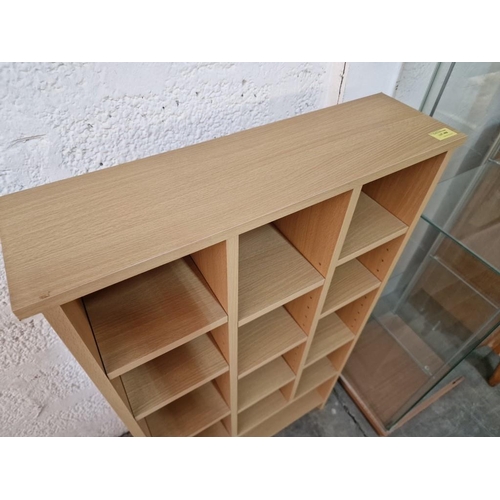 468 - Light Wood Effect CD / DVD Storage Unit with Adjustable Height Shelves, (Approx. 60 x 17 x 110cm)