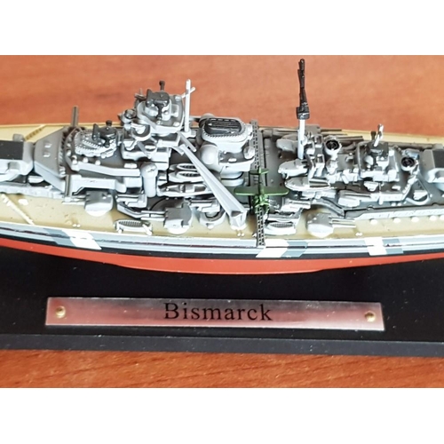 160 - 2 x Scale Model Ships; 'Bismark' (71341010 and 'HMS Hood' (7134103) with Original Boxes, by Edition ... 