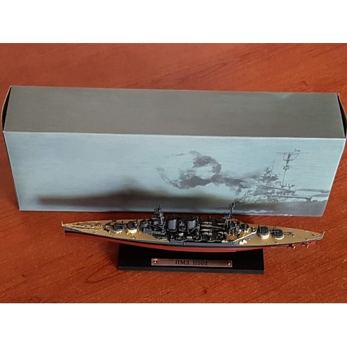 160 - 2 x Scale Model Ships; 'Bismark' (71341010 and 'HMS Hood' (7134103) with Original Boxes, by Edition ... 