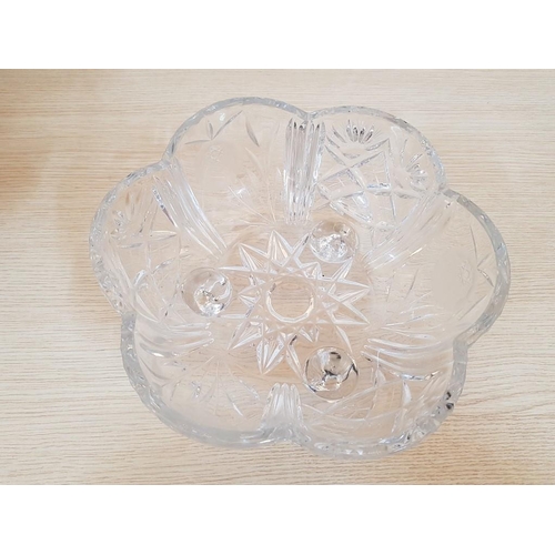 212 - Exquisitely Ornate Heavy Crystal 3-Footed Bowl with Floral Design, (Approx. Ø: 25cm, H: 13cm)