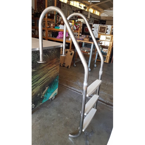 215 - Swimming Pool Steps