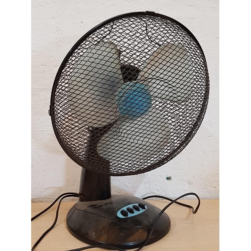 224 - 'Beper' Table Fan, (Model: P206VEN230), Black / Blue Colour
