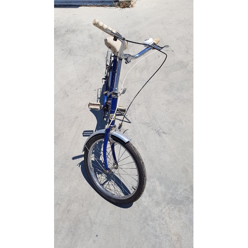 28 - 'Halfords' Blue Colour Folding Bicycle