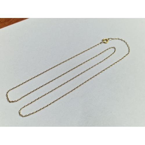 12 - Fine 9ct Gold Necklace, (Approx. L: 56cm, 2.7g)