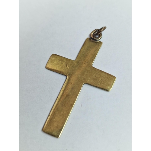 13 - 9ct Gold Cross Pendant, (Approx. H: 40mm, 2.8g)