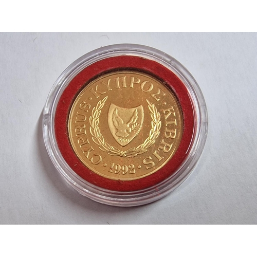 8 - Cyprus Gold Coin; (1992) £20 Proof 'Cyprus Museum' 22ct Gold, 7.9881g, Ø: 22.05mm, Limited Edition o... 