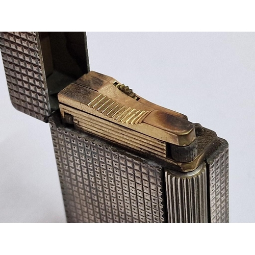 127 - Vintage S.T. Dupont, Paris, Silver Plated Lighter (Made in France)