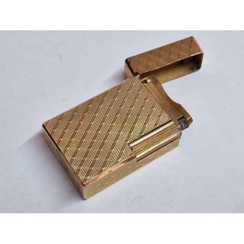 129 - Vintage S.T. Dupont, Paris, Gold Plated Lighter (Made in France)