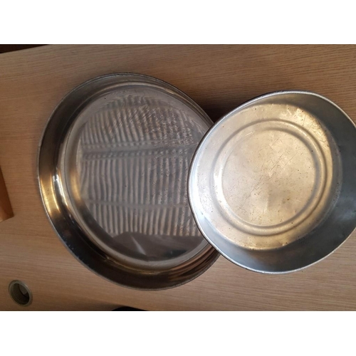 534 - Various Baking and Oven Molds, (6)
