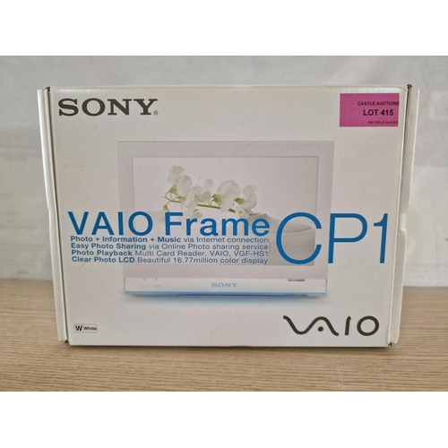 768 - Sony Vaio CP1 Digital Photo Frame 7'' (White), with Original Box, Looks Unused