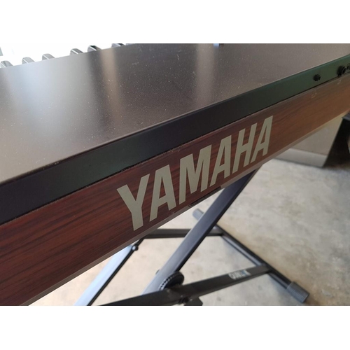 100A - Yamaha PF15 Digital Piano / Electric Keyboard, on Stand * Basic Test and Working *

(Donation by Mrs... 