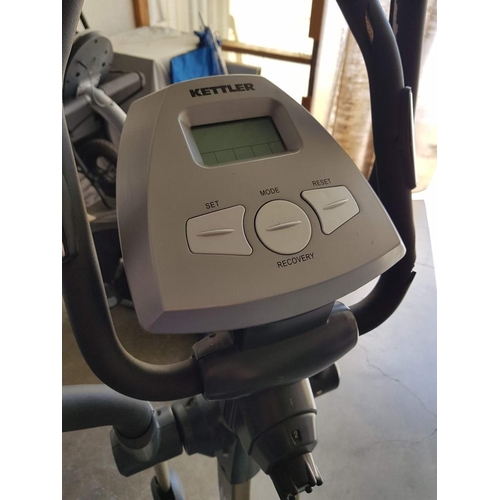 32A - Kettler Cross Trainer / Elliptical Machine, Vertso 107