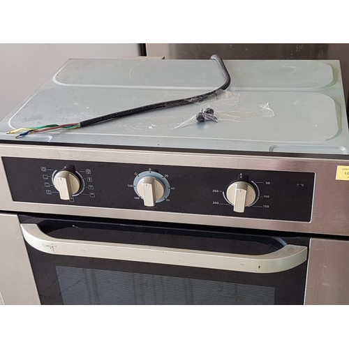 543 - Midea Oven, Black & Stainless Steel, * Tested and Working *