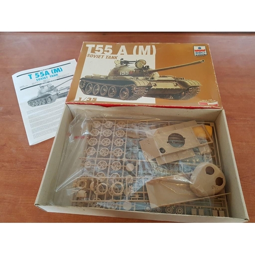 152 - Russian Tanks Model Kits; Esci Ertl Made in Italy, 1:35 / BMP1 with Russian Soldiers, 5036 / T55A(M)... 