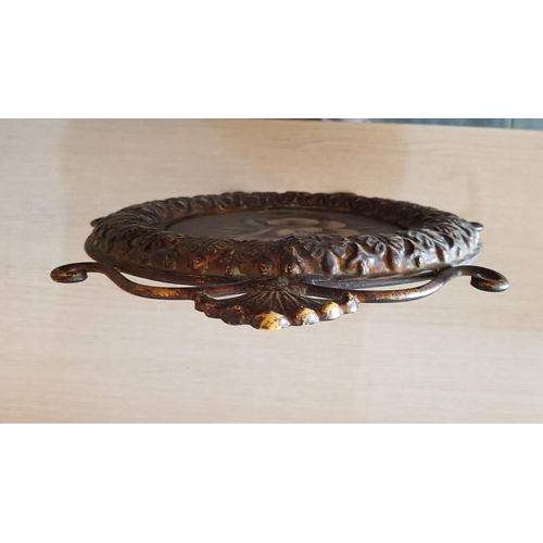 569 - Metal Art; Vintage Style Metal Table Top Decoration (Display), Approx. Ø: 32cm, H: 47.5cm)