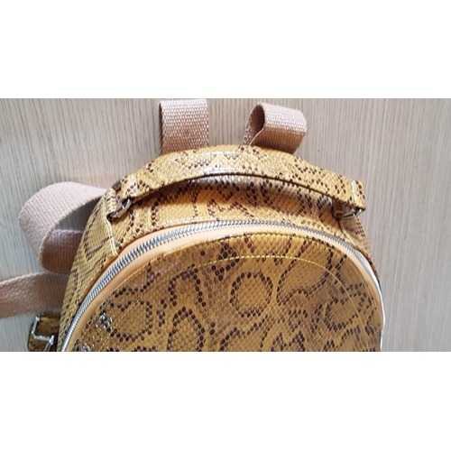 832 - Snake Skin Effect Ladies Leather Backpack with Zip, (Approx. 30 x 30cm)