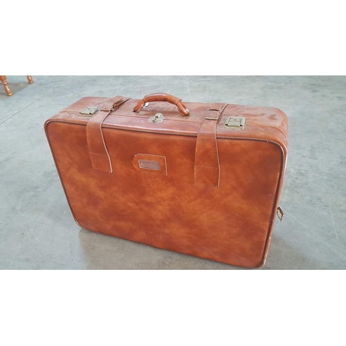 792 - Retro Style Brown Leather Effect Suitcase