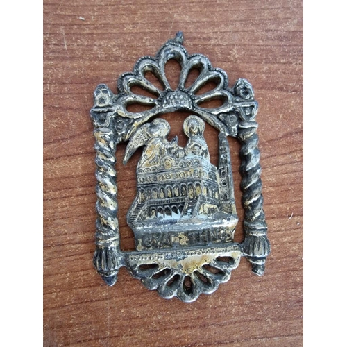 821 - Vintage Metal Wall Hanging Arch Angel Gabriel Decoration, (Approx. H: 7.5cm)