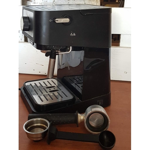 220A - DeLonghi Coffee Maker, (Type: EC260BK) with Accessories