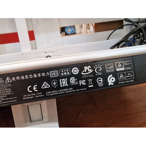 200A - HP Computer Monitor, 24'' LED Display * Basic Test and Working *