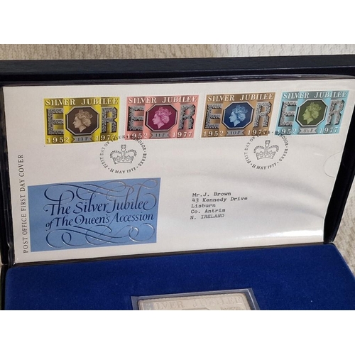 54 - Danbury Mint Sterling Silver Enlarged Replica of Queens Silver Jubilee Stamp, in Presentation Case, ... 