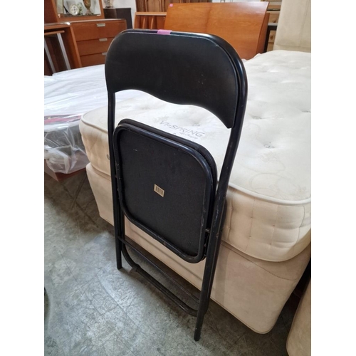 193 - Set of 4 x Folding Chairs with Black Padded Vinyl Seats & Back Rests, (4)