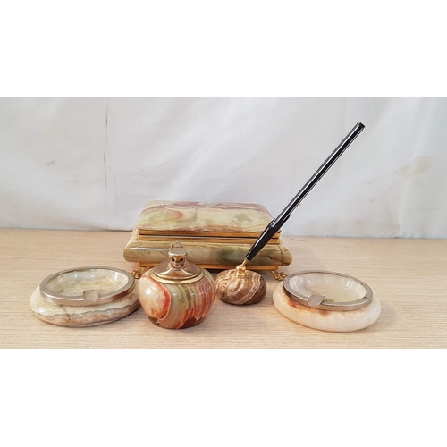 52 - 5 Pieces of Onyx; Cigarette Box (17 x 12 x 7cm), 2 x Ashtrays, Lighter (working) and Pen Holder, (10... 