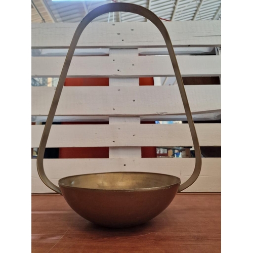 127 - Round Metal Bowl with Long / Tall Handle, (Approx. H: 58cm, Ø: 29cm)