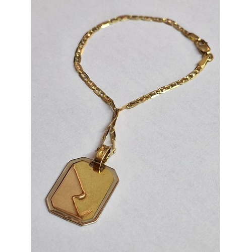 157 - 18ct Gold (.750) Decorative Two-Tone Pendant on Chain / Bracelet, (Approx. Pendant: 16 x 21mm, Total... 