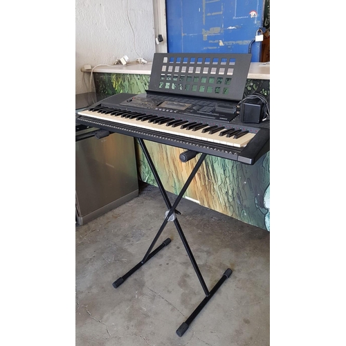 172 - Yamaha PSR-420 Electronic Keyboard with Stand