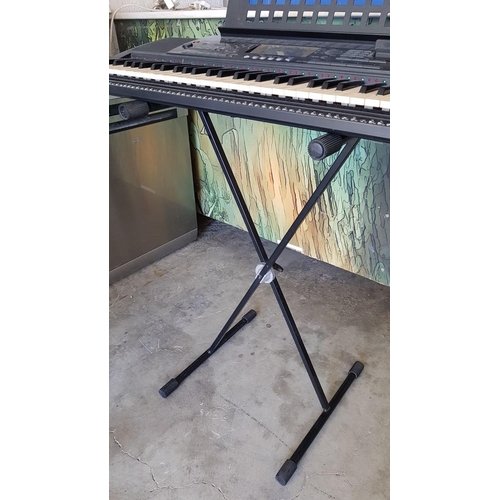 172 - Yamaha PSR-420 Electronic Keyboard with Stand