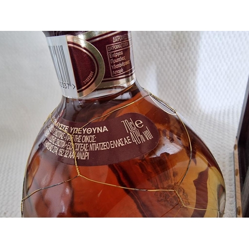 148A - Dimple 'Fine Old Original Blended Scotch Whisky, Aged 15 Years, (70cl, 40%) in Presentation Triangul... 