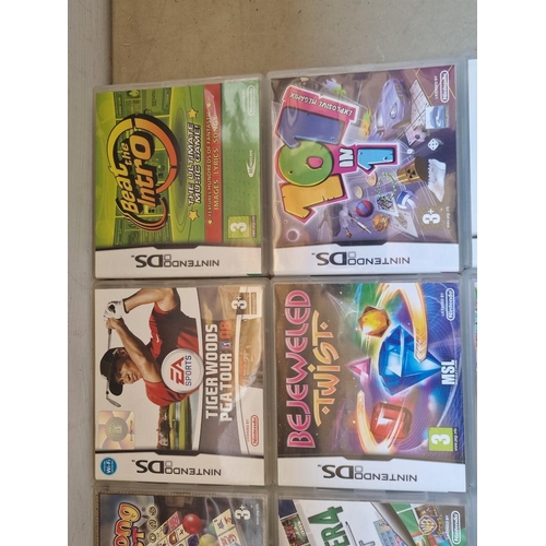 161A - Nintendo DS Lite (Model: USG-001), White Colour, Together with 17 x Games and Carry Case, etc, * Bas... 