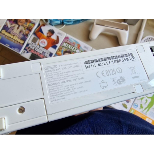 161B - Large Nintendo Wii Lot; Wii Console (Model: RVL-001 EUR), Complete with 2 x Pairs of Controllers, Wi... 