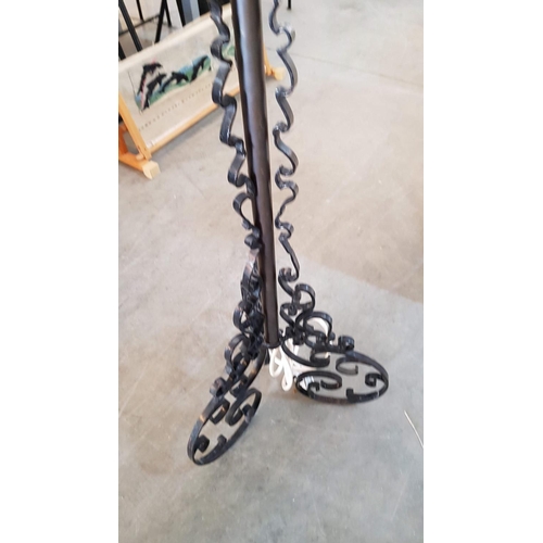 634 - Decorative Wrought Iron Floor Standing Lamp with Classic Cream Lamp Shade, * Tested & Working *