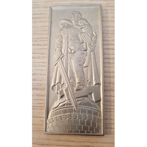 743 - Decorative White Metal Medal / DDR Honorary Plaque with an Image of a Statue from Treptower Park in ... 