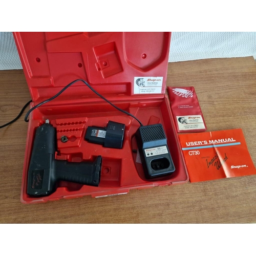 780 - Snap-On CT30 3/8 Drive Cordless Impact Wrench, in Fitted Case with Original Manual, (Basic Test and ... 