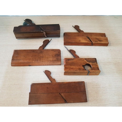 29 - 5 x Vintage Wooden Moulding Planes