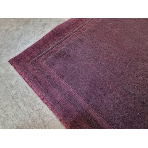 189 - Burgundy Colour Carpet with Classic Style Pattern, (Approx. 230 x 166cm)